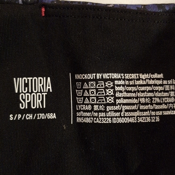 Victoria's Secret women's Knock out tight legging size small - Picture 2 of 4